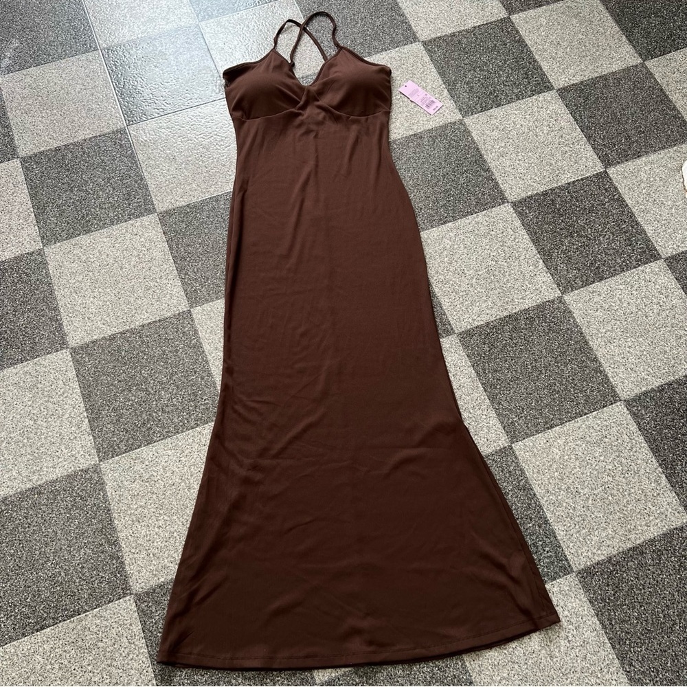 ❤️2/$20 NWT wild fable Maxi Sheath Dress- Dark Brown Size L - Picture 3 of 10
